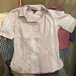 Classic Striped Short-Sleeve Button Shirt - Pink/White